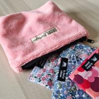 Pochette à calots - éponge de bambou bubble gum et mélu