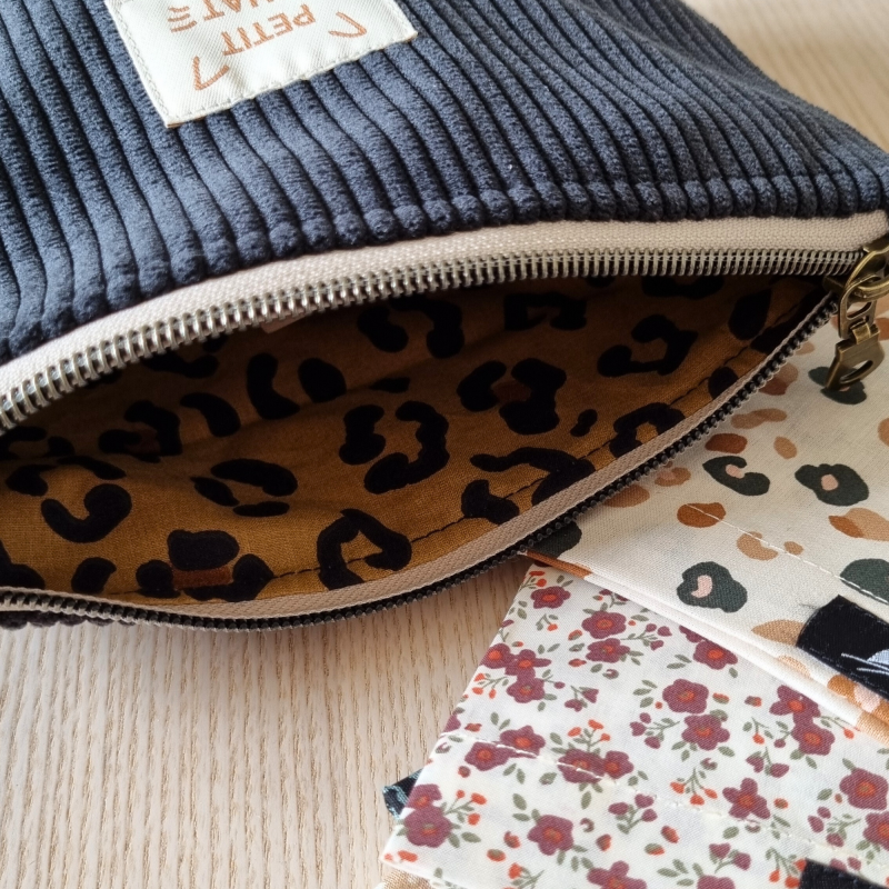 Trousse velours côtelé anthracite "petit chat"