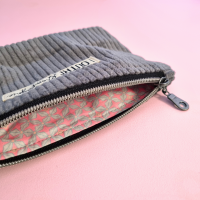 Pochette souple velours côtelé - gris souris et helium