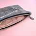Pochette souple velours côtelé - gris souris et helium