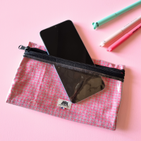 La pochette reverso -  vichy rose fluo