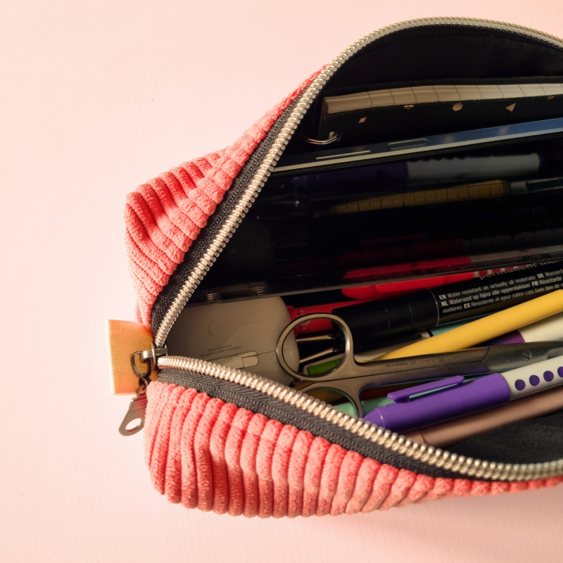 La maxi trousse - les velours côtelés