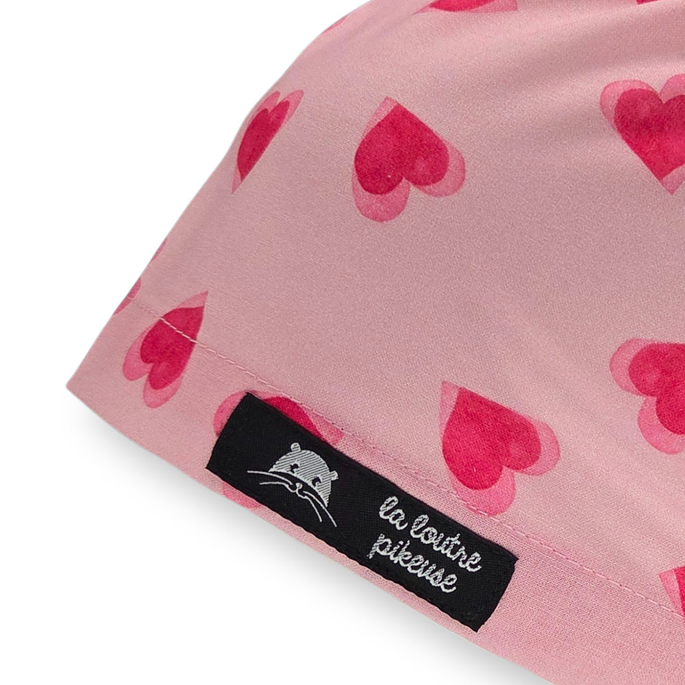 Calot de bloc couvrant avec coeurs roses