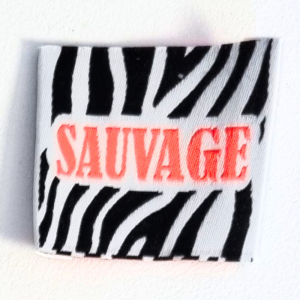 Etiquette fun sauvage