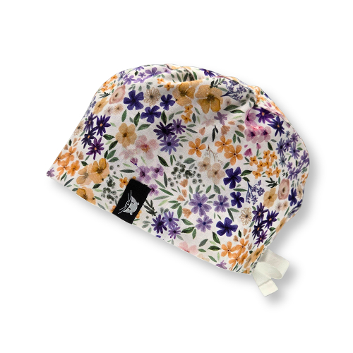 Calot court en tissu avec des fleurs violettes