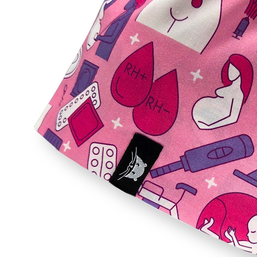 Calot de bloc court rose avec des motifs de grossesse