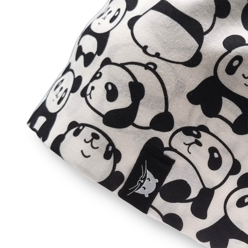 Calot de bloc court avec des pandas noirs et blancs