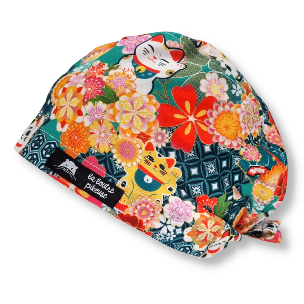 Calot de bloc couvrant avec des fleurs et chat japonais