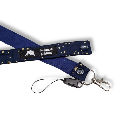Tour de cou avec des étoiles bleues