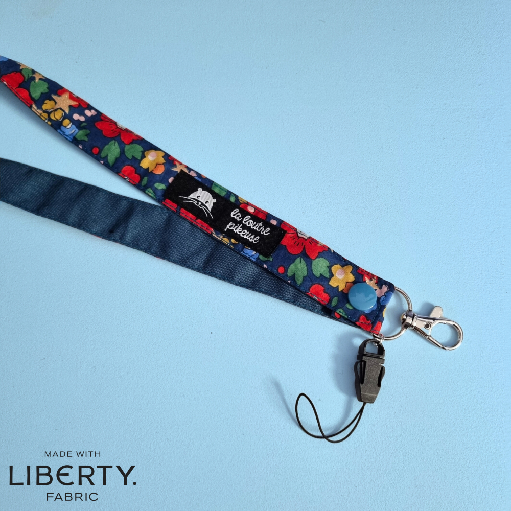 Tour de cou liberty of london