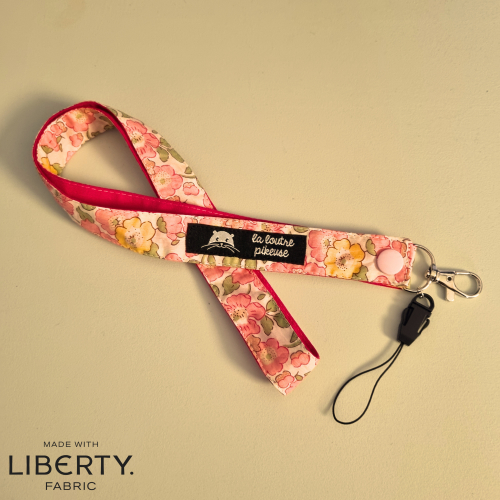 Tour de cou liberty of london
