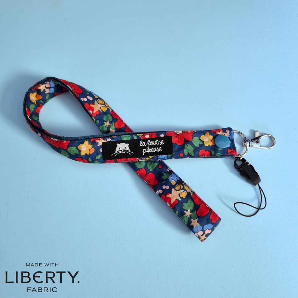 Tour de cou liberty of london